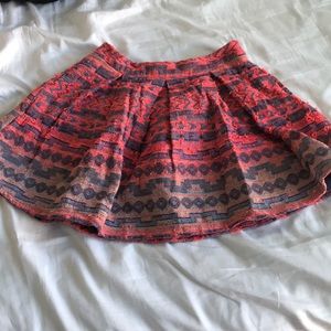 Patterned mini skirt